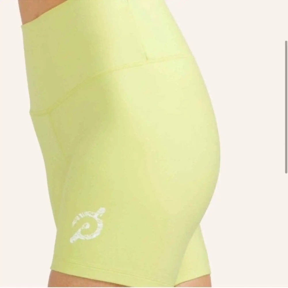 Peloton Cadent 5” Biker Short - Picture 3 of 10